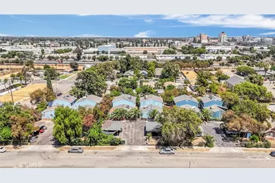 1636 B Street, Fresno, CA 93706 - Photo 5