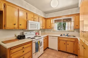 39775 Pine Ridge Rd, Oakhurst, CA 93644 - Photo 15