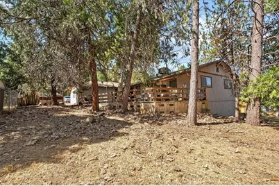 39775 Pine Ridge Road, Oakhurst, CA 93644 - Photo 25