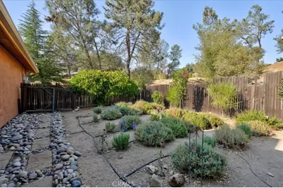 43656 Crystal Cave Circle, Coarsegold, CA 93614 - Photo 35