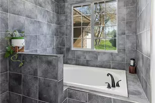 16993 Jennifer Ct, Madera, CA 93636 - Photo 23