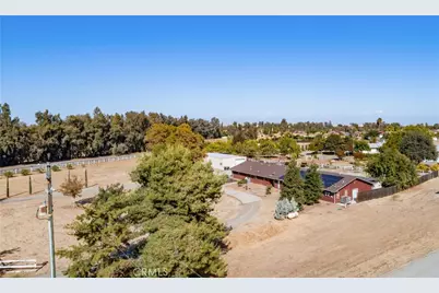 16993 Jennifer Court, Madera, CA 93636 - Photo 31