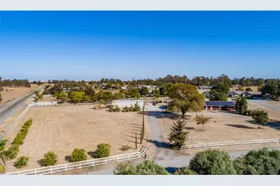 16993 Jennifer Court, Madera, CA 93636 - Photo 33