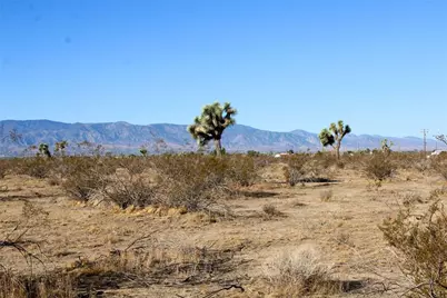 6720 Sacramento Road, Phelan, CA 92371 - Photo 9