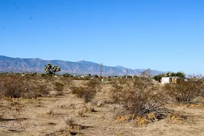 6720 Sacramento Road, Phelan, CA 92371 - Photo 11