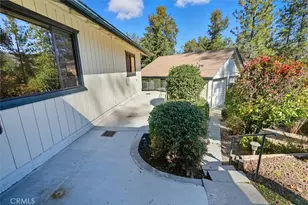 38040 Wortham, Oakhurst, CA 93644 - Photo 5