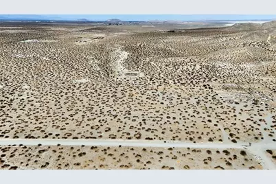 18 Skyranch Road, Adelanto, CA 92301 - Photo 3