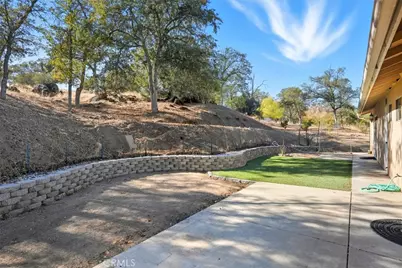 43468 Crystal Cave, Coarsegold, CA 93614 - Photo 33