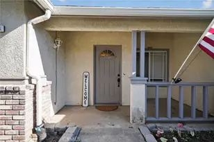 1133 Summer Field, Hanford, CA 93230 - Photo 5