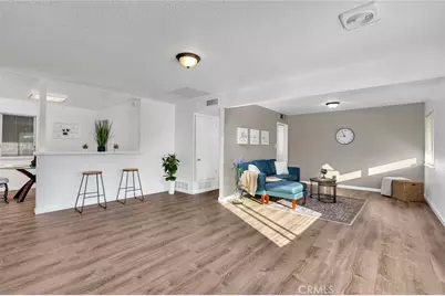 941 Granada, Los Banos, CA 93635 - Photo 3