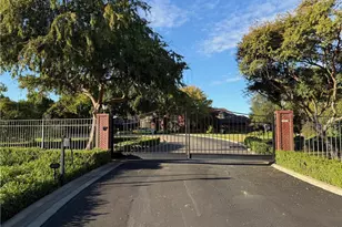 2020 W Alluvial, Fresno, CA 93711 - Photo 5