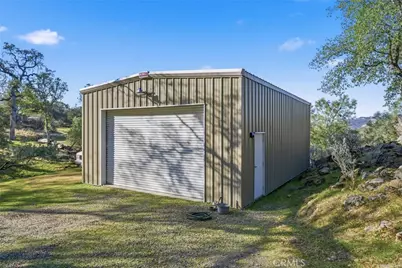 29913 Revis, Coarsegold, CA 93614 - Photo 45