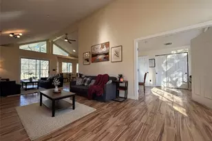 23224 Granite Creek Ln, Clovis, CA 93619 - Photo 3