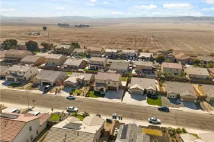 802 Reisling, Coalinga, CA 93210 - Photo 43