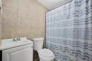 1425 Murdock, Bakersfield, CA 93307 - Photo 29