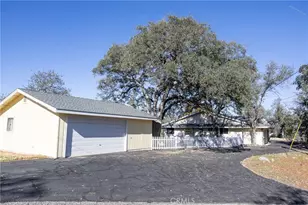 41443 Roaring River Ct, Coarsegold, CA 93614 - Photo 33