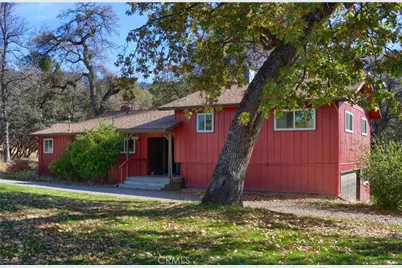 42896 Country Club Drive, Oakhurst, CA 93644 - Photo 3