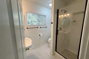 39468 Summit Dr, Oakhurst, CA 93644 - Photo 25