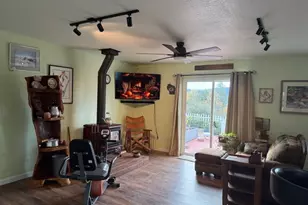 39468 Summit Dr, Oakhurst, CA 93644 - Photo 29