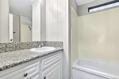 1001 Sylmar #128, Clovis, CA 93612 - Photo 19