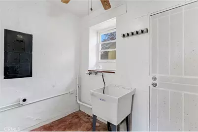 815 W Yosemite, Madera, CA 93637 - Photo 27