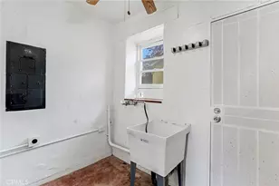 815 W Yosemite, Madera, CA 93637 - Photo 27