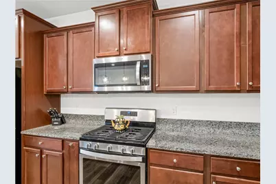 425 Karen, Kerman, CA 93630 - Photo 9