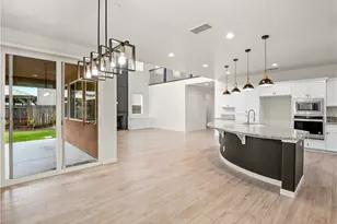 1040 San Marino, Clovis, CA 93619 - Photo 9