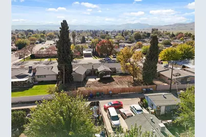 424 W Yale Avenue, Coalinga, CA 93210 - Photo 47