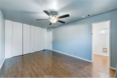 424 W Yale Avenue, Coalinga, CA 93210 - Photo 17