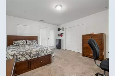 6280 E Valley Edge Drive, Fresno, CA 93727 - Photo 15