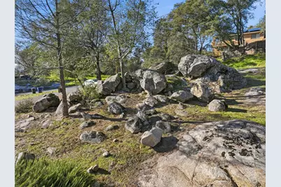 31083 Moccassin Court, Coarsegold, CA 93614 - Photo 37