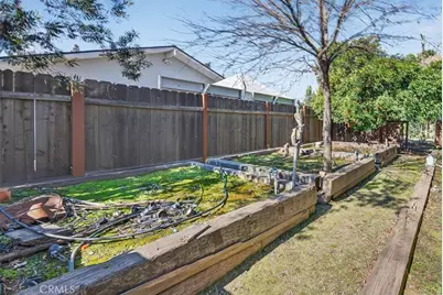 5867 E Club View, Fresno, CA 93727 - Photo 57