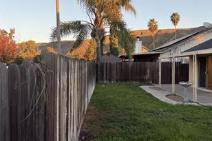 3270 Edgemont Ct, San Bernardino, CA 92405 - Photo 33