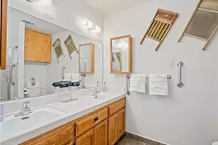 52092 Rd 423, Oakhurst, CA 93644 - Photo 31