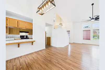 10781 N Windham Bay Circle, Fresno, CA 93730 - Photo 7