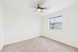 10781 N Windham Bay Cir, Fresno, CA 93730 - Photo 31