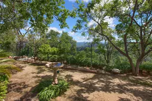 42625 Red Top Mountain Ct, Coarsegold, CA 93614 - Photo 27