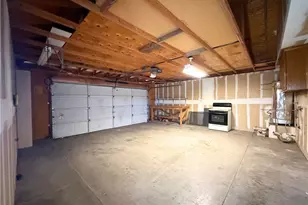 421 Petris Ave, Ridgecrest, CA 93555 - Photo 15