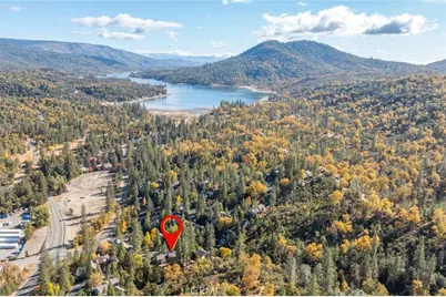 40648 Saddleback, Bass Lake, CA 93604 - Photo 3