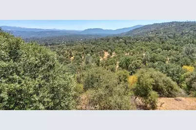 38797 Highway 41, Oakhurst, CA 93644 - Photo 3