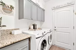 1228 Monterey, Madera, CA 93637 - Photo 19