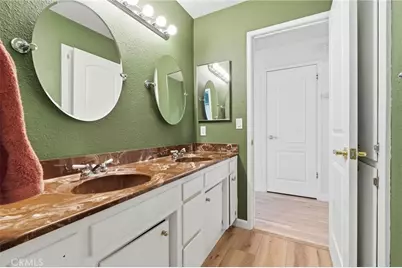 905 Redwood, Lemoore, CA 93245 - Photo 33