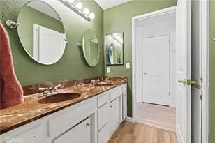 905 Redwood, Lemoore, CA 93245 - Photo 33