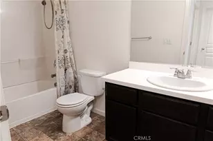 3935 E Myrtle Ave, Visalia, CA 93292 - Photo 35