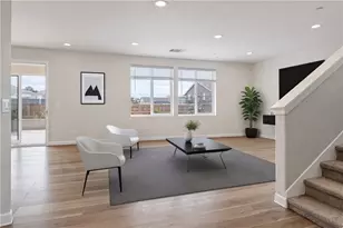 3935 E Myrtle Ave, Visalia, CA 93292 - Photo 7