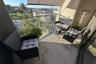 555 Maine Ave, Long Beach, CA 90802 - Photo 11