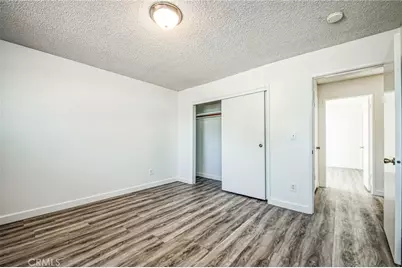 981 N Thorne Avenue, Fresno, CA 93728 - Photo 17