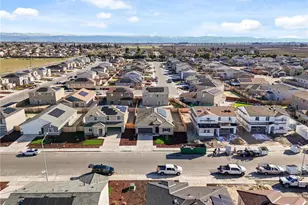 889 S Philip, Fowler, CA 93625 - Photo 37