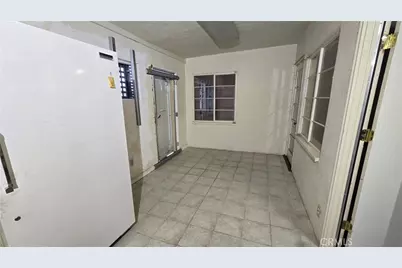 3015 N Adoline, Fresno, CA 93705 - Photo 13